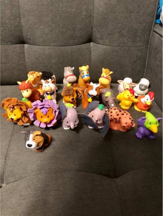Fisher-Price Other - Fisher Price Little People 21 Animals Lot No Duplicates Sensory Play Texture